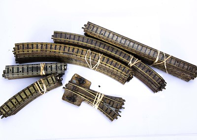 Lot 281 - Hornby-Dublo pre-war 00 Gauge 3-Rail Clockwork Track
