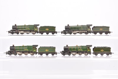 Lot 120 - Tri-ang TT Gauge BR green Castle Class 'Windsor Castle' Locomotives and Tenders