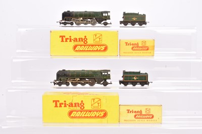 Lot 125 - Tri-ang TT Gauge T97/T98 BR green Britannia Class 'Boadicea'' Locomotives and Tenders