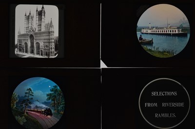 Lot 41 - The Noakes 'Quad' Magic Lantern or Noakesoscope (Special Auction Services wishes to extend its gratitude to Dr Richard Crangle for the following lot description and analysis)