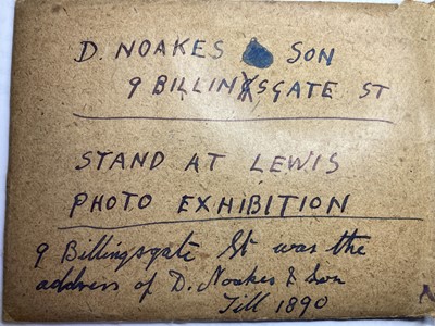 Lot 41 - The Noakes 'Quad' Magic Lantern or Noakesoscope (Special Auction Services wishes to extend its gratitude to Dr Richard Crangle for the following lot description and analysis)