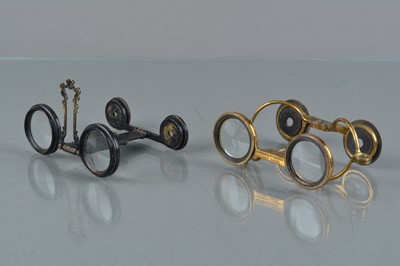 Lot 127 - Opera Glasses