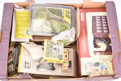 Lot 178 - Hornby Peco Model scene (Merit) Trackside and Woodland Scenics 00 Gauge Accessories