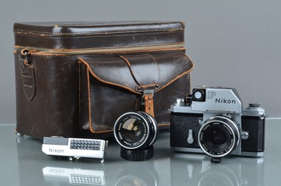 Lot 491 - A Nippon Kogaku Nikon F Photomic II SLR Camera Outfit