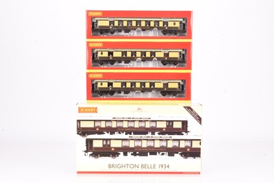 Lot 240 - Hornby 00 Gauge Briton Belle 1934 5-Car Set