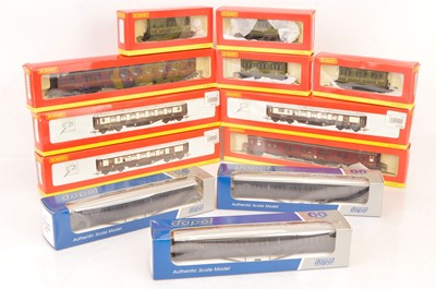 Lot 387 - Hornby China and Dapol OO Gauge Coaching Stock