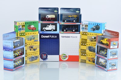 Lot 81 - Vanguards By Lledo Land Rovers and Range Rovers (20)