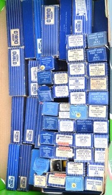 Lot 531 - Hornby-Dublo 00 Gauge 3-Rail boxed BR wagons (59)