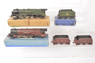Lot 571 - Hornby-Dublo 00 Gauge 3-Rail Locomotives and Tenders (5 incl Tenders)