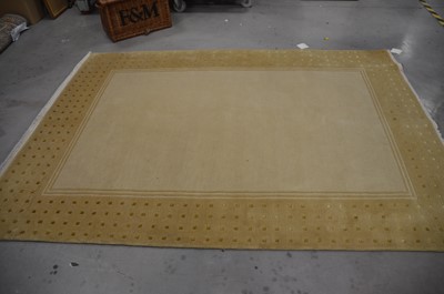 Lot 54 - A modern woollen carpet