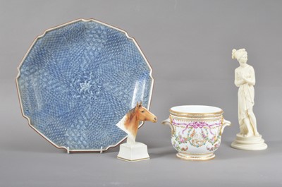 Lot 314 - A 20th century large Chinese plate