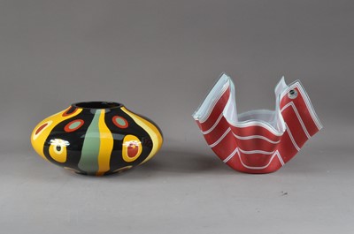 Lot 369 - A Chance glass folded vase/centre-piece