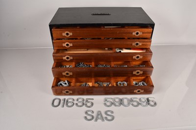 Lot 30 - A well constructed wooden Sign Writers Box