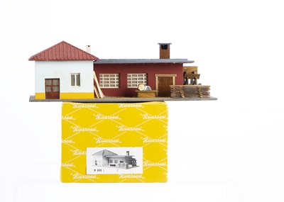 Lot 665 - Rivarossi 1950s Yellow Series HO Gauge Trackside Building Carpentry with Mill