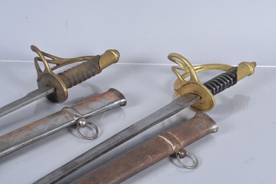 Lot 924 - An Ames MFG Co Officer's sword