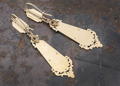 Lot 63 - A pair of 19th Century French enamel floral decorated drop earrings