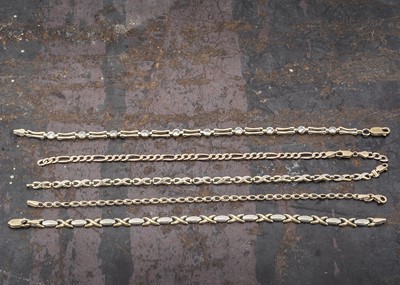 Lot 79 - Five 9ct gold bracelets
