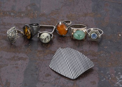Lot 93 - A Jorgen Jensen Danish pewter brooch