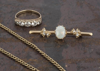 Lot 96 - A collection of 9ct gold