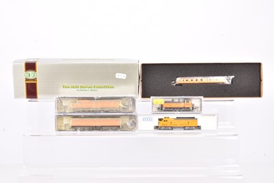 Lot 57 - N Gauge American Union Pacific Diesel Locomotives and Pullman Car