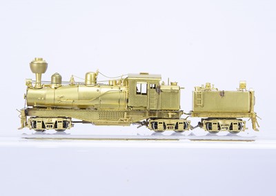 Lot 810 - Overland Models Inc H0 Gauge Willamette 3- truck Medco #4 (enclosed cab) OMI-1484