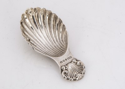 Lot 536 - A 1960's silver tea caddy spoon by R&K