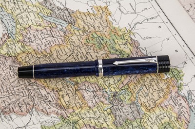 Lot 555 - IMPORTANT ANNOUNCEMENT! PLEASE NOTE THIS MAY BE A REPLICA!