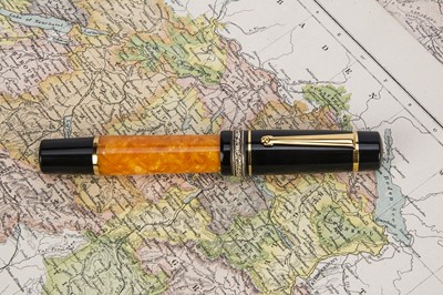 Lot 556 - A modern Delta Dolce Vita fountain pen