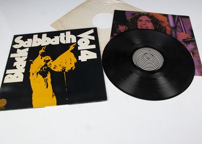 Lot 10 - Black Sabbath LP