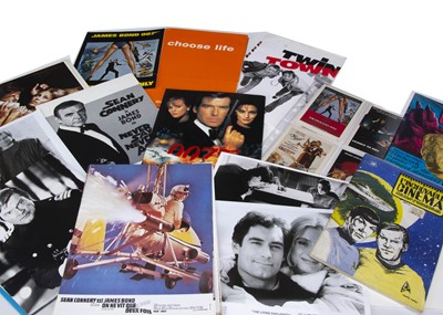 Lot 534 - James Bond Memorabilia plus