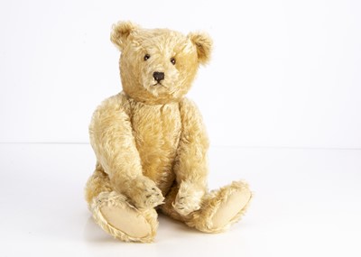 Lot 342 - A fine 1930s Steiff teddy bear