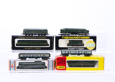 Lot 96 - N Gauge BR Diesel Locomotives in Green Livery