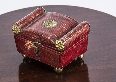 Lot 690 - An early 19th century miniature red leather box