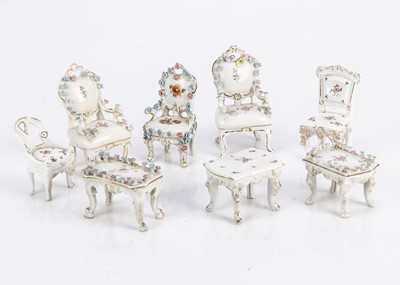 Lot 782 - German porcelain dolls’ house furniture
