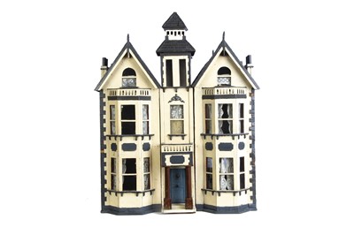 Lot 891 - An unusual 1920-30s intricately home-built wooden dolls’ house