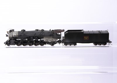 Lot 806 - Key Imports Ltd H0 Gauge Colorado & Southern (taken over by Chicago, Burlington & Quincy) 2-10-2