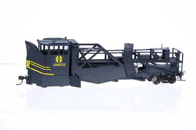 Lot 826 - Overland Models Inc H0 Gauge  Jordan Spreader OMI-3300.1 At7SF #199232 Front Cab High Blade blue Factory Painted Lettered