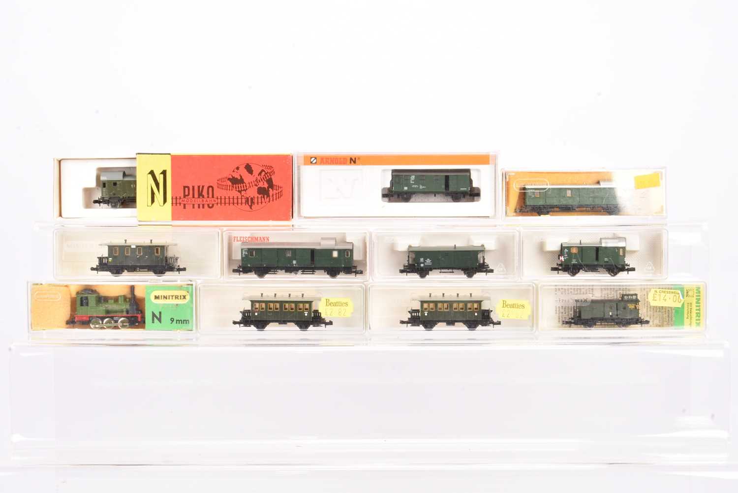 Lot 12 - N Gauge Fleischmann German Tank locomotive and Rake of Minitrix German Four Wheeled Coaches