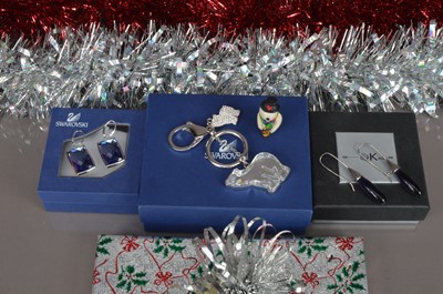 Lot 182 - A modern Swarovski Polar Bear key chain in box