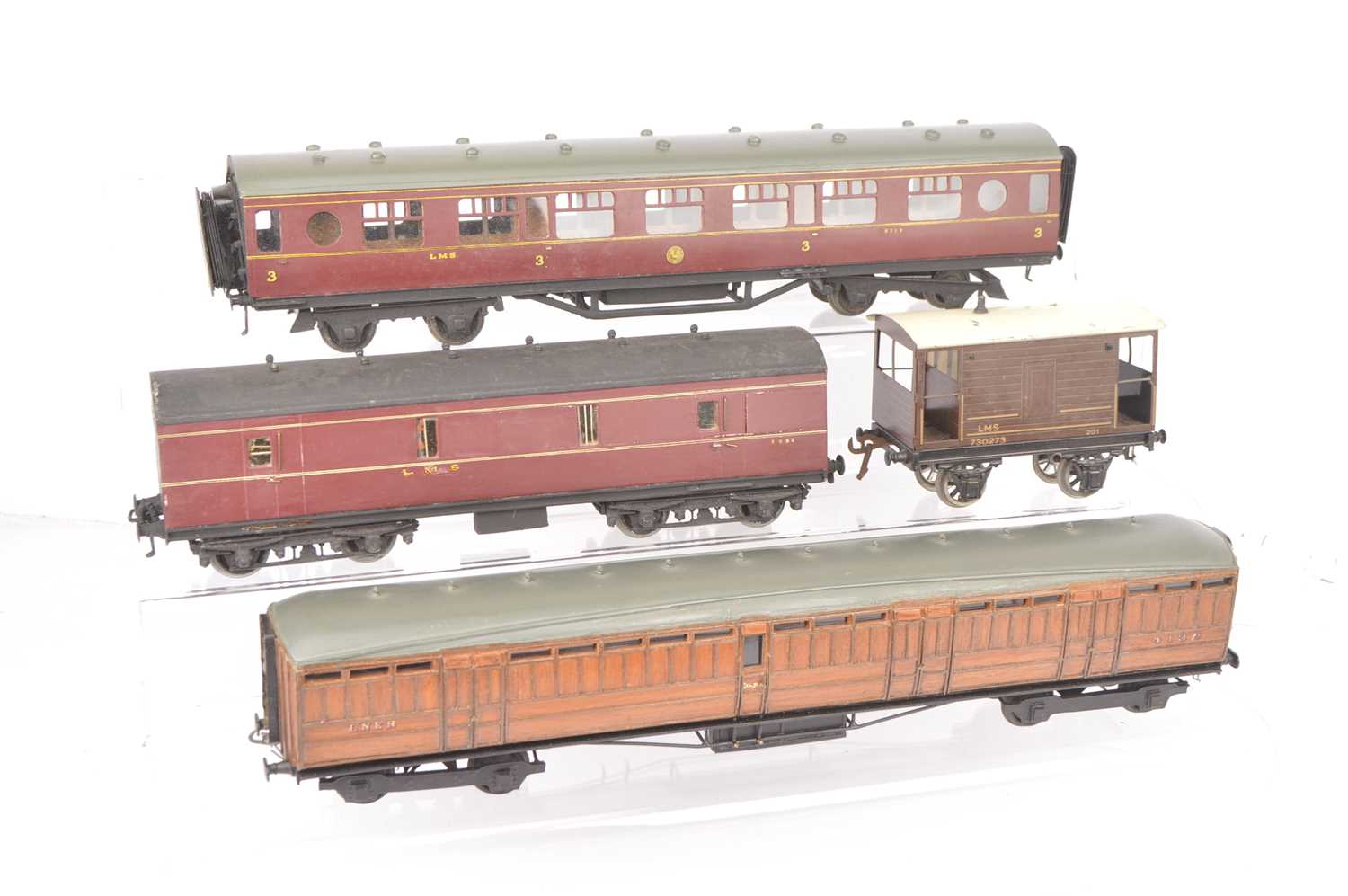 Lot 22 - Kitbuilt 0 Gauge LNER and LMS Coaches and Bassett-Lowke Brake Van (4)