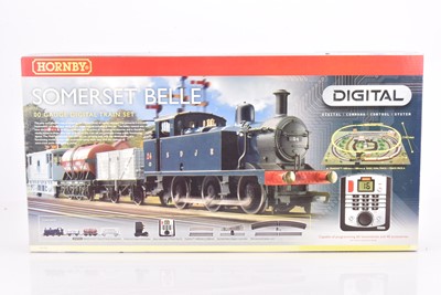 Lot 162 - Hornby 00 Gauge R1125 Digital Somerset Belle Train Set