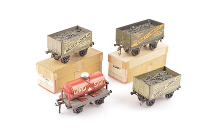 Lot 67 - Bassett-Lowke 0 Gauge unboxed 'BASSETT-LOWKE' Private Owners wagons and Lowko Spirit Tank wagon (6)