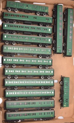 Lot 245 - Hornby 00 Gauge BR SR green Maunsell Coaches and Utility Vans