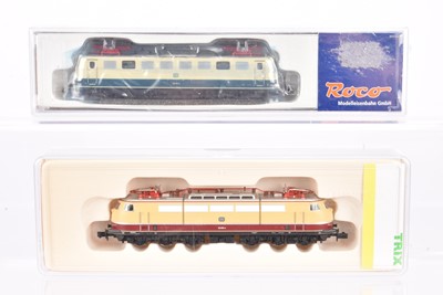 Lot 26 - N Gauge German Electric Locomotives by Roco and Minitrix