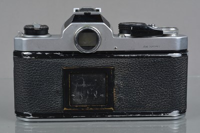 Lot 219 - A Nikon FM SLR Camera