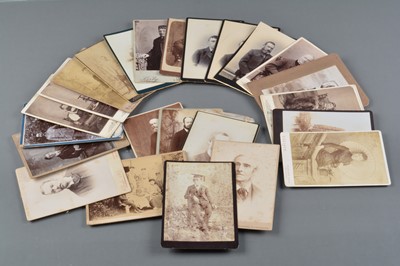 Lot 383 - Cartes-de-Visites