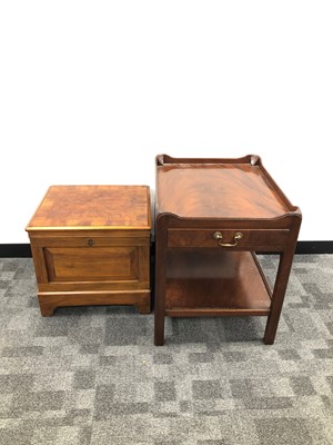 Lot 16 - A small mixed wood chest