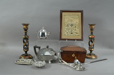 Lot 173 - An assorted collection of works of art