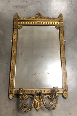 Lot 186 - A turn of the century gilt painted gesso mirrored sconce