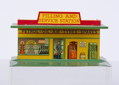 Lot 81 - A Pre-War Dinky Toys 48 Filling & Service Station